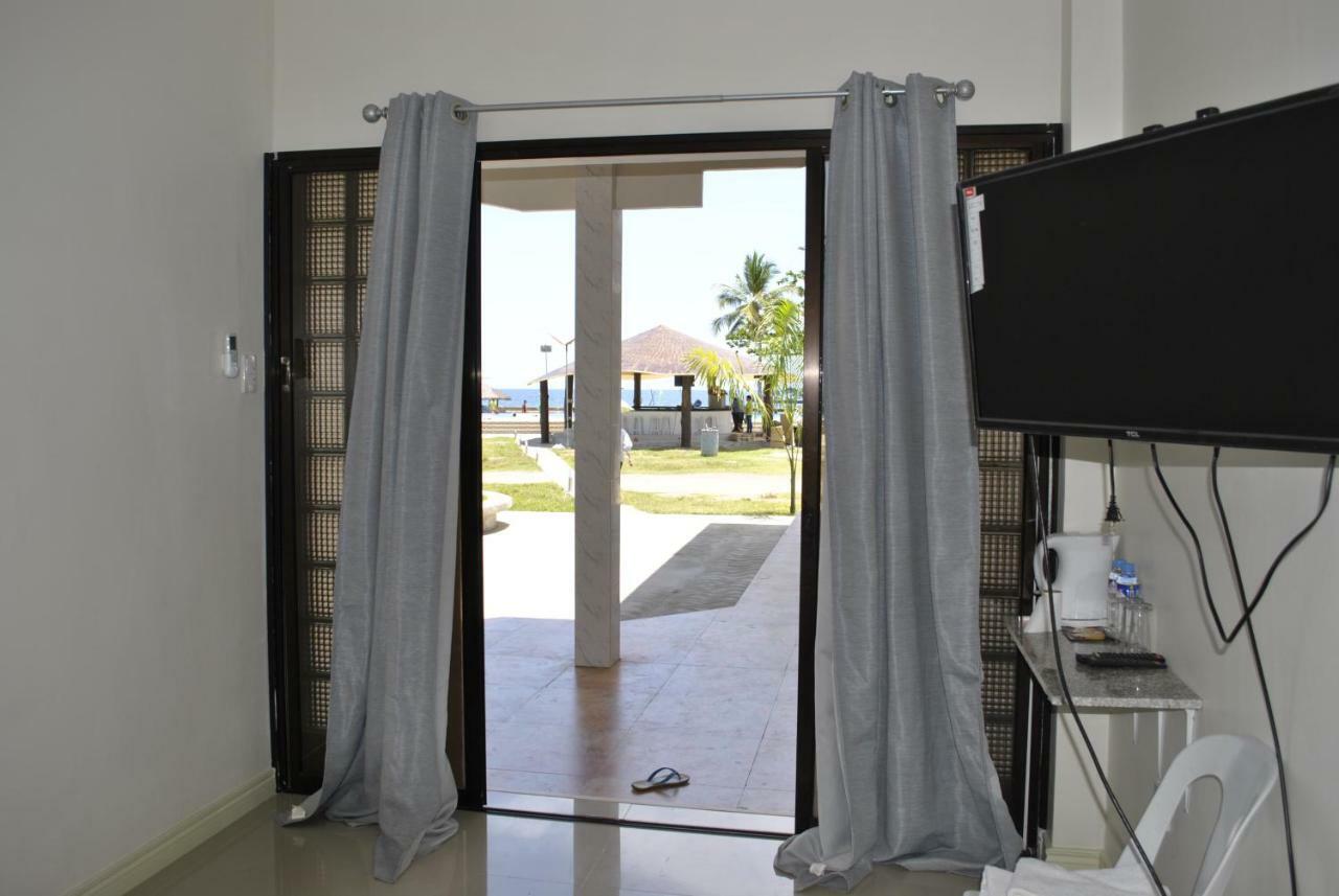 Lagoon Beach Resort Gitagun Buitenkant foto